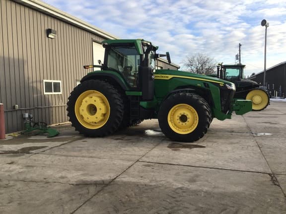 Image of John Deere 8R 410 equipment image 3