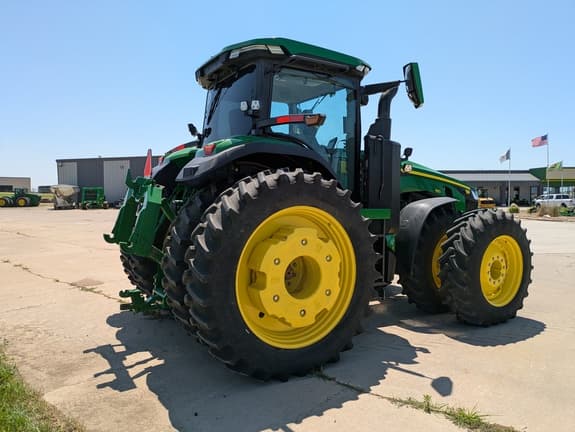 Image of John Deere 8R 410 equipment image 3