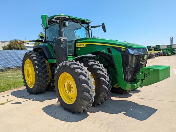 Image of John Deere 8R 410 equipment image 2