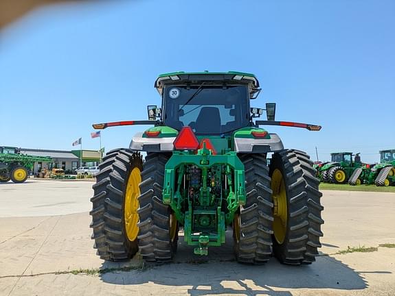 Image of John Deere 8R 410 equipment image 3