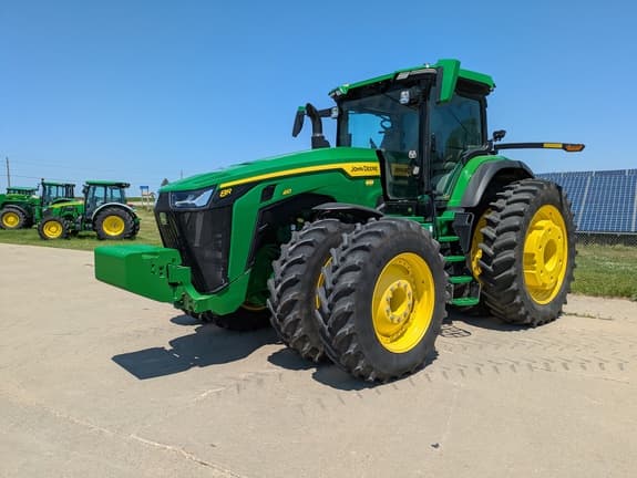 Image of John Deere 8R 410 equipment image 4