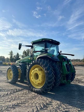 Image of John Deere 8R 410 equipment image 2
