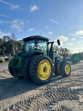 Image of John Deere 8R 410 equipment image 4