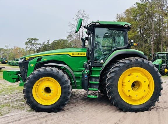 Image of John Deere 8R 410 equipment image 1
