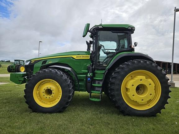 Image of John Deere 8R 410 equipment image 1