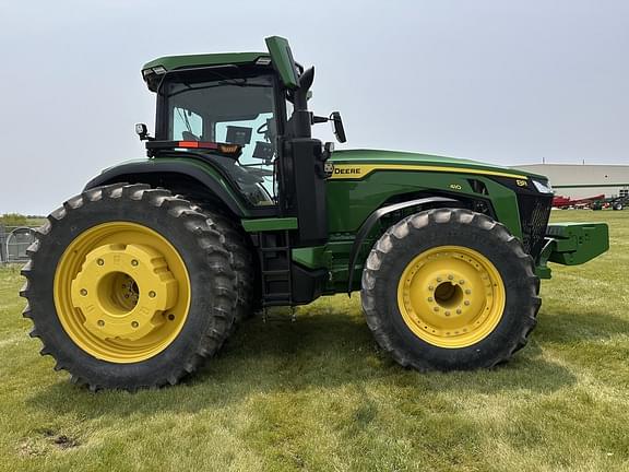 Image of John Deere 8R 410 equipment image 3