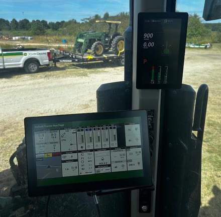 Image of John Deere 8R 410 equipment image 3