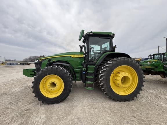 Image of John Deere 8R 410 Primary image