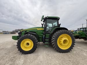 2024 John Deere 8R 410 Image
