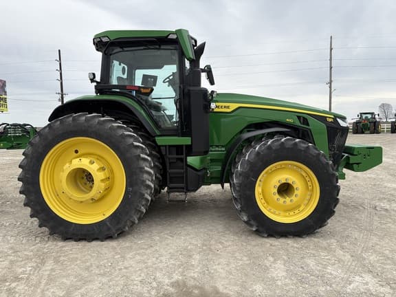 Image of John Deere 8R 410 equipment image 3