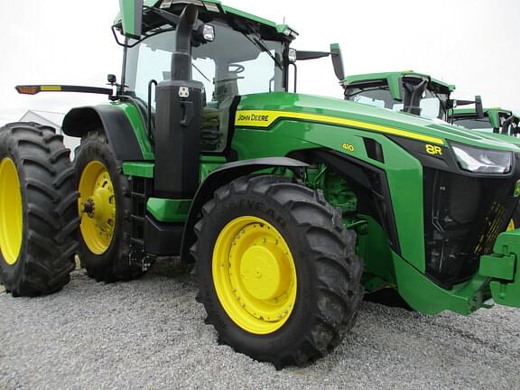 Image of John Deere 8R 410 equipment image 4