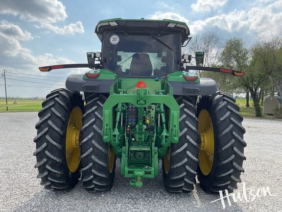 Image of John Deere 8R 410 equipment image 3