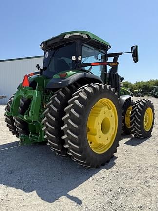 Image of John Deere 8R 410 equipment image 4