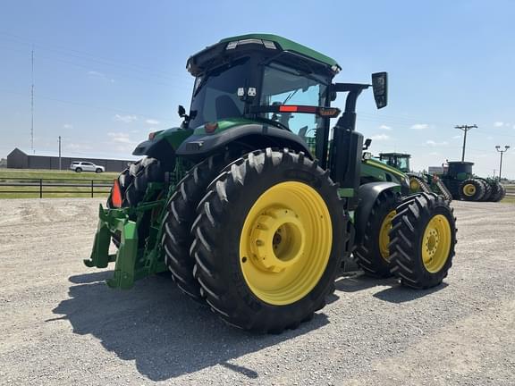 Image of John Deere 8R 410 equipment image 4