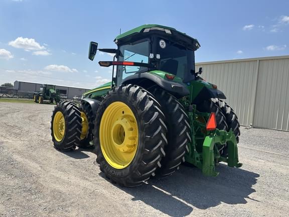 Image of John Deere 8R 410 equipment image 2