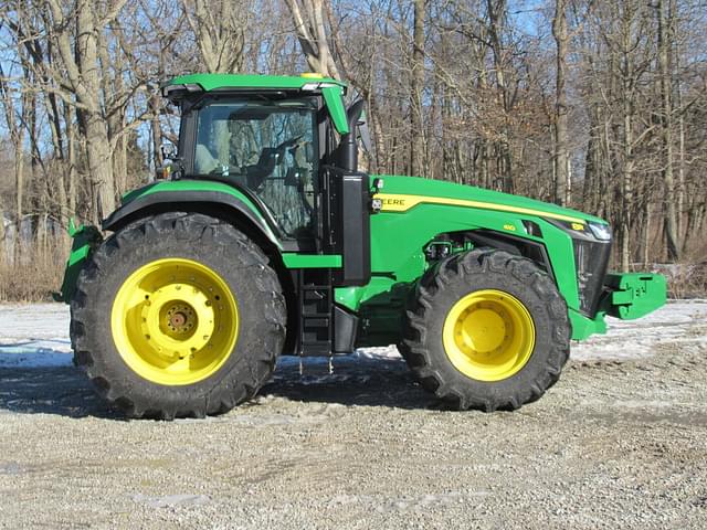 Image of John Deere 8R 410 equipment image 4
