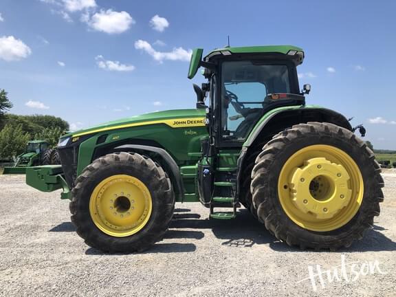 Image of John Deere 8R 410 equipment image 4
