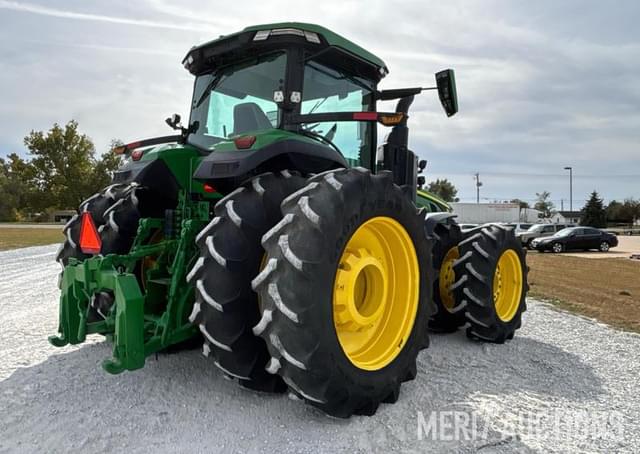 Image of John Deere 8R 410 equipment image 4