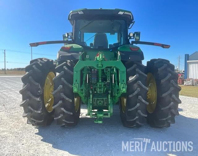 Image of John Deere 8R 410 equipment image 4