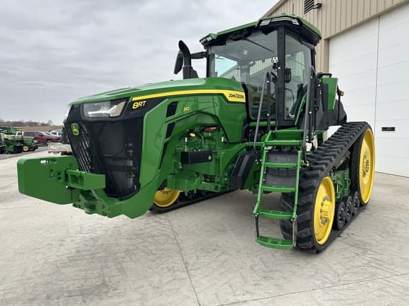 Image of John Deere 8RT 310 equipment image 1