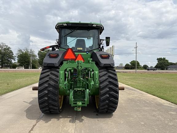 Image of John Deere 8RT 340 equipment image 3