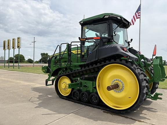 Image of John Deere 8RT 340 equipment image 2