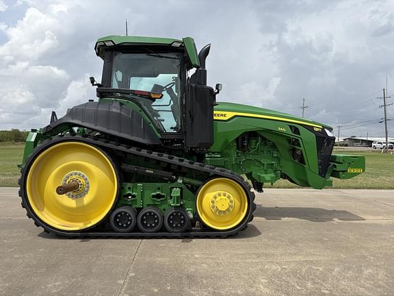 Image of John Deere 8RT 340 equipment image 4