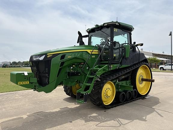 Image of John Deere 8RT 340 equipment image 1