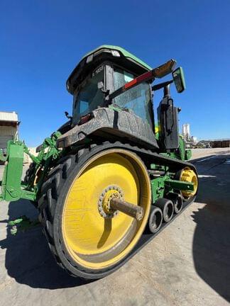 Image of John Deere 8RT 340 equipment image 2