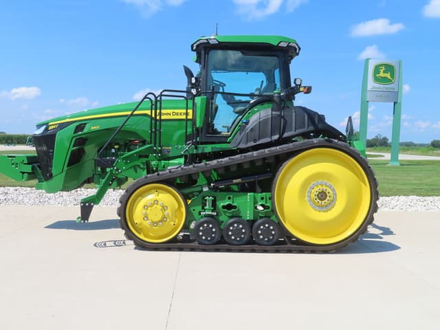 Image of John Deere 8RT 340 equipment image 1