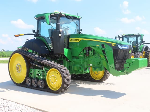 Image of John Deere 8RT 340 equipment image 3