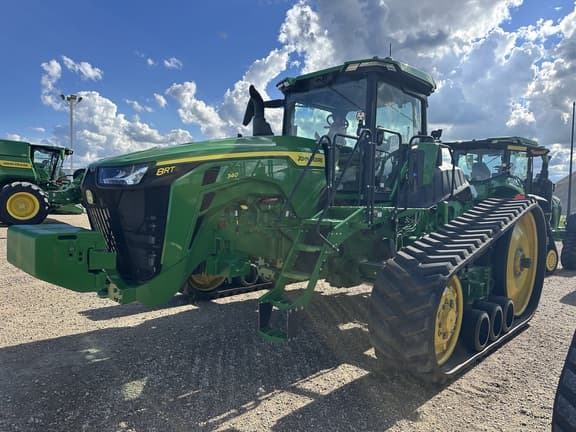 Image of John Deere 8RT 340 equipment image 2