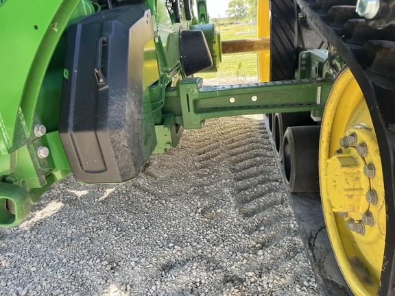 Image of John Deere 8RT 370 equipment image 3