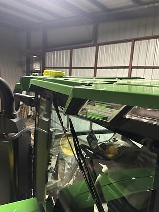 Image of John Deere 8RT 370 equipment image 4