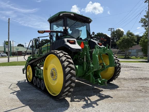 Image of John Deere 8RT 370 equipment image 2