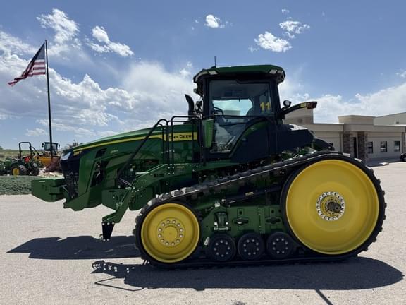 Image of John Deere 8RT 370 equipment image 1