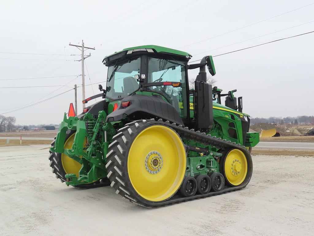 Image of John Deere 8RT 370 Primary image