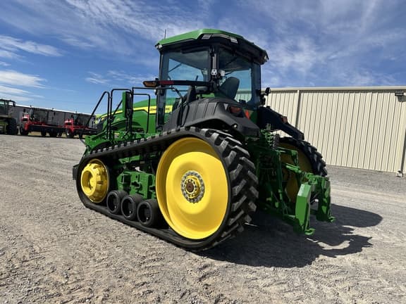 Image of John Deere 8RT 370 equipment image 2