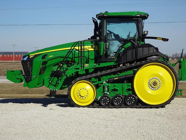 Image of John Deere 8RT 370 equipment image 1