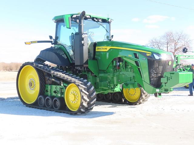 Image of John Deere 8RT 370 equipment image 3