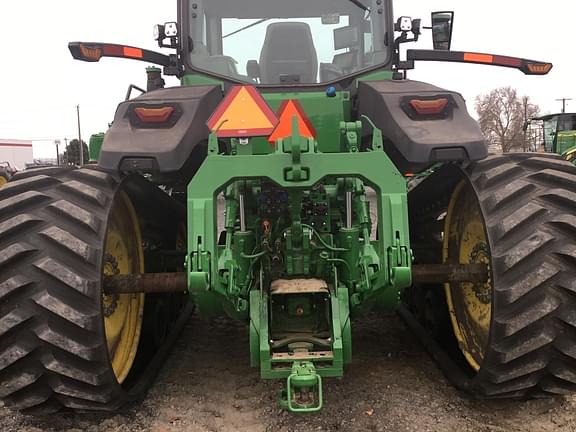 Image of John Deere 8RT 370 equipment image 3