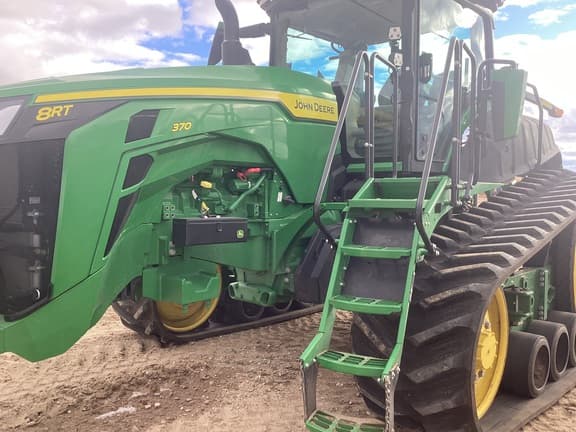 Image of John Deere 8RT 370 equipment image 2