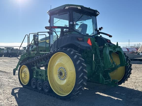 Image of John Deere 8RT 370 equipment image 3
