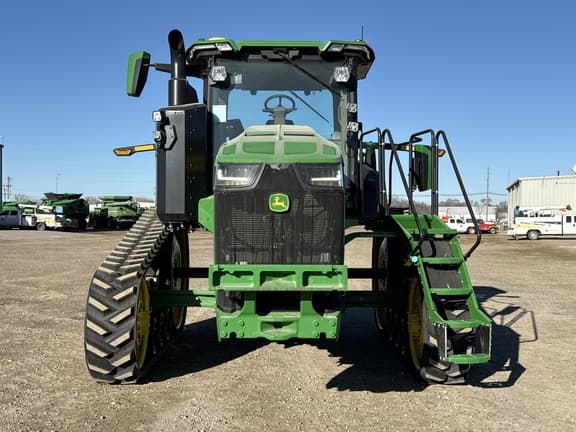 Image of John Deere 8RT 370 equipment image 1