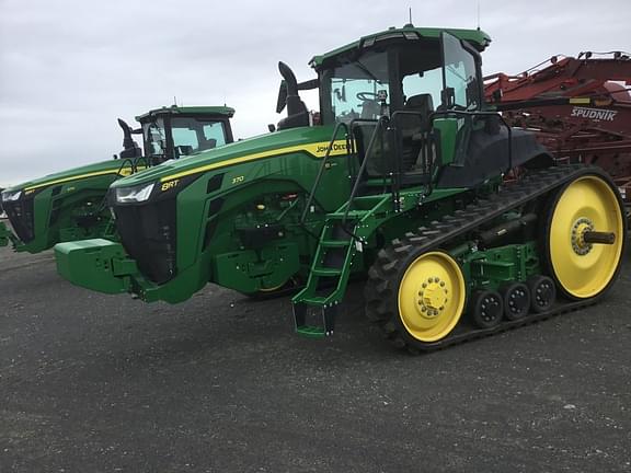 Image of John Deere 8RT 370 equipment image 1