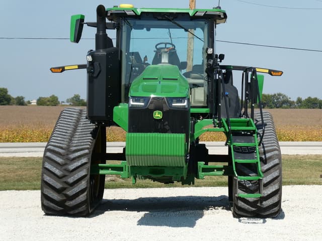 Image of John Deere 8RT 370 equipment image 4