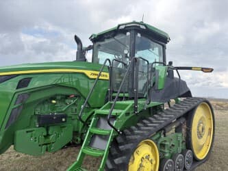 Image of John Deere 8RT 410 equipment image 3