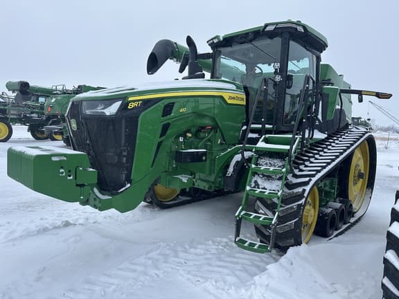 Image of John Deere 8RT 410 equipment image 2