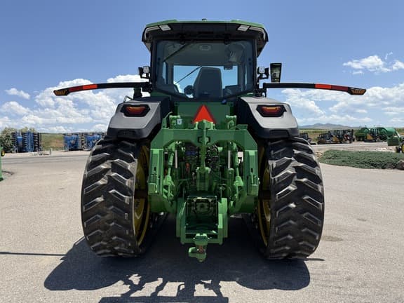 Image of John Deere 8RT 410 equipment image 3