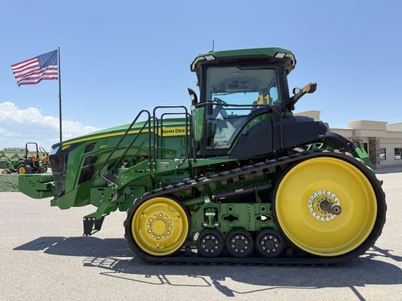 Image of John Deere 8RT 410 equipment image 1